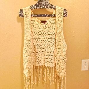 Love Letter Women's Small/Medium Ivory Knit Tassle Vest